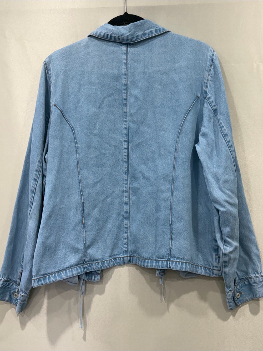 Light Wash Denim Jacket for Women - Casual Button-Front Jean Jacket - Picture 8 of 12